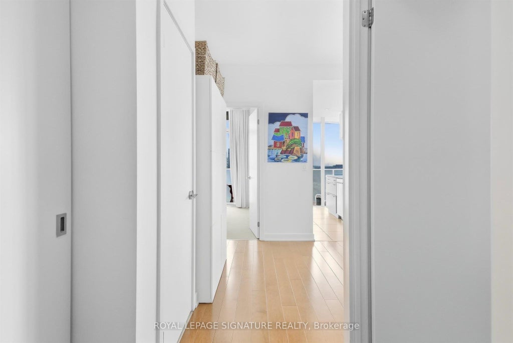 Photo of 1 Market Street #1611, Toronto, ON M5E 0A2 (MLS # C13853416)