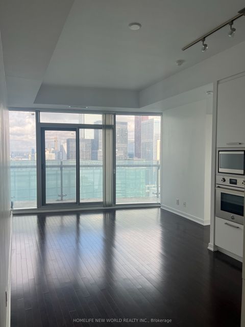 14 York Street 4910 Toronto ON M5J 0B1