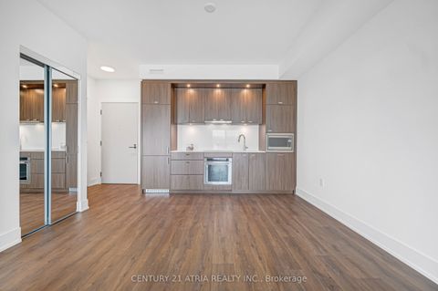 858 Dupont Street 311 Toronto ON M6G 0C1