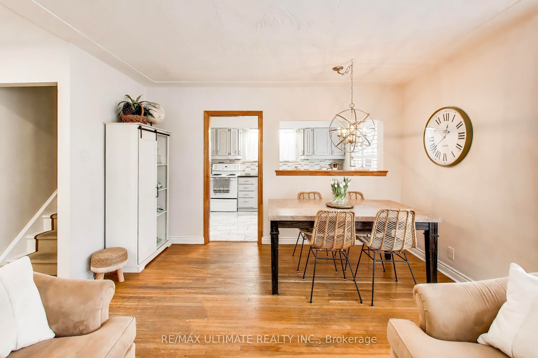 214 Riverplace Crescent