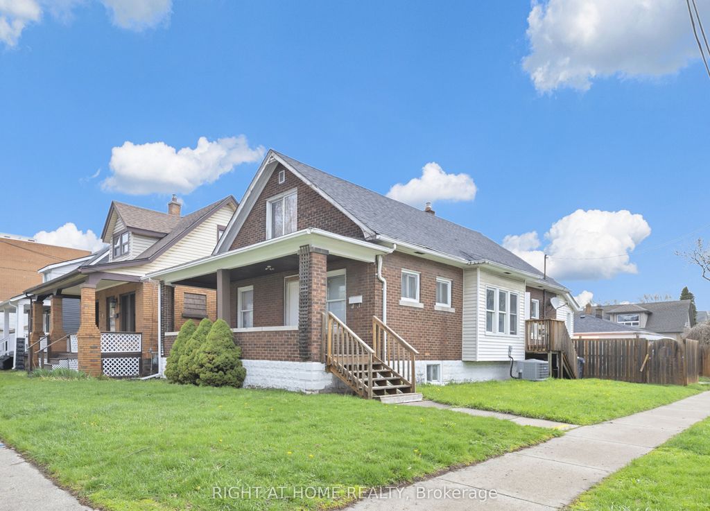 Photo of 3497 Peter Street, Windsor, ON N9C 1J4 (MLS # X13113654)