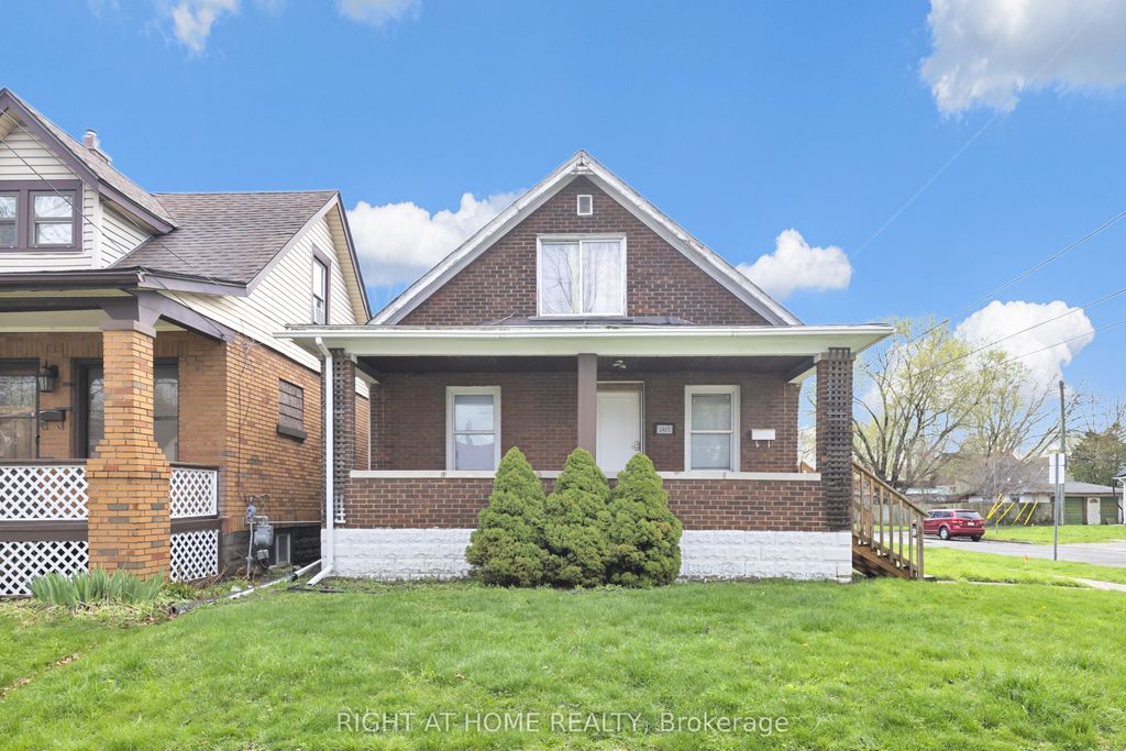 Photo of 3497 Peter Street, Windsor, ON N9C 1J4 (MLS # X13113654)