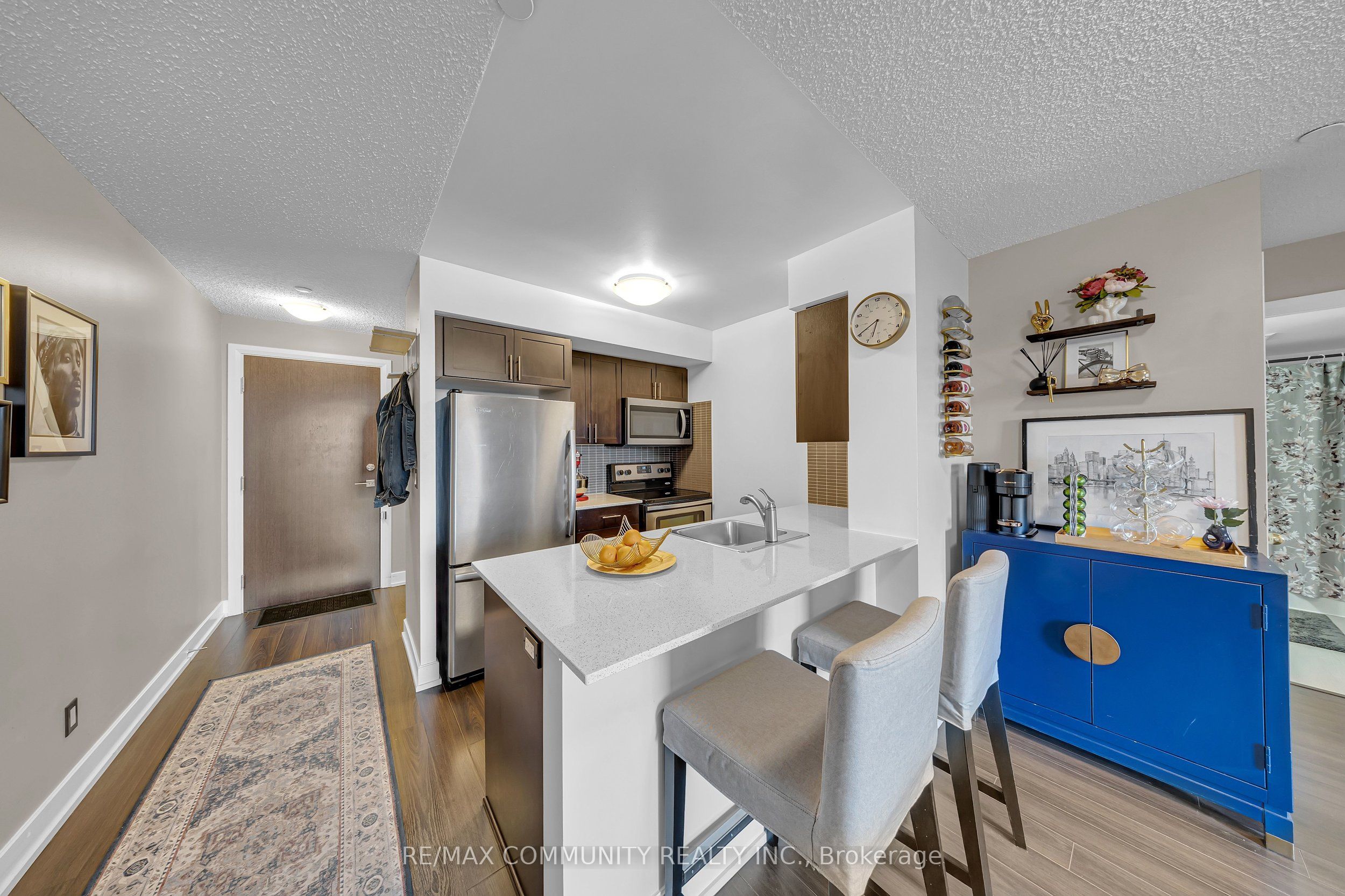 2 Eva Road 1227