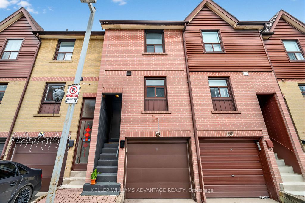 Photo of 275 Broadview Avenue #159, Toronto, ON M4M 3H5 (MLS # E12968974)