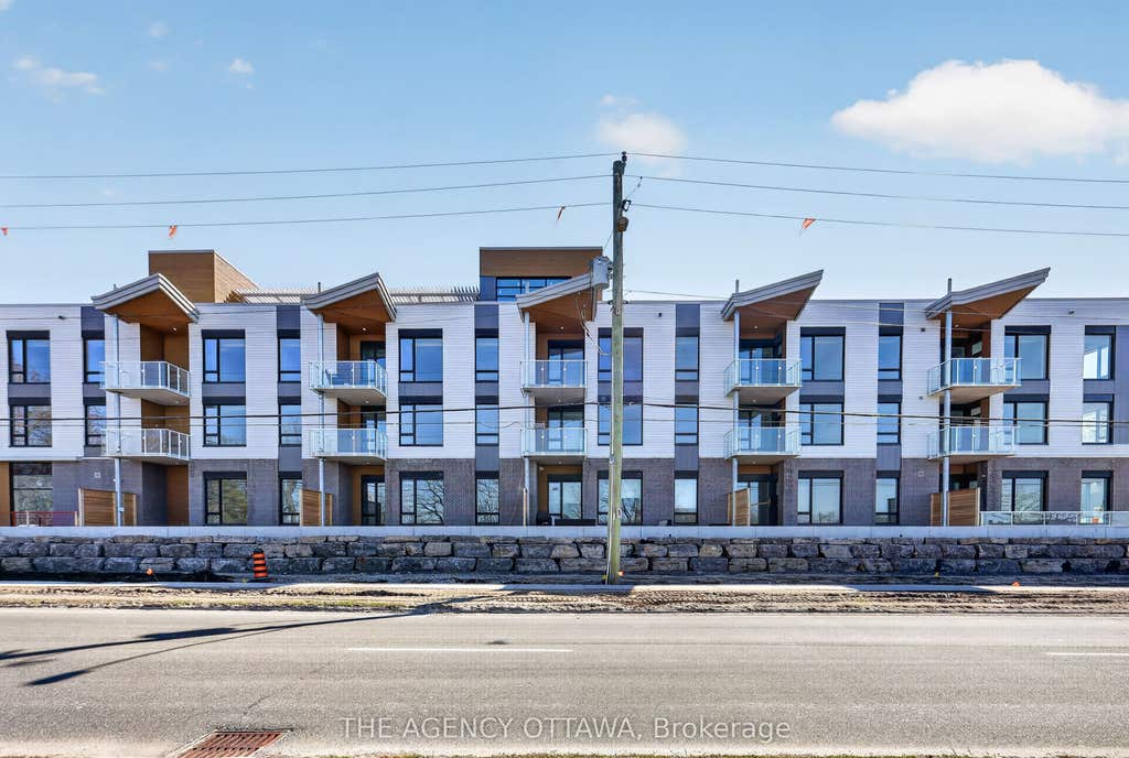 Photo of 3085 Riverside Drive #201, Billings Bridge - Riverside Park and Area, ON K1V 9R2 (MLS # X13654318)