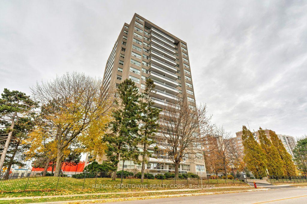 2263 Marine Drive 1408