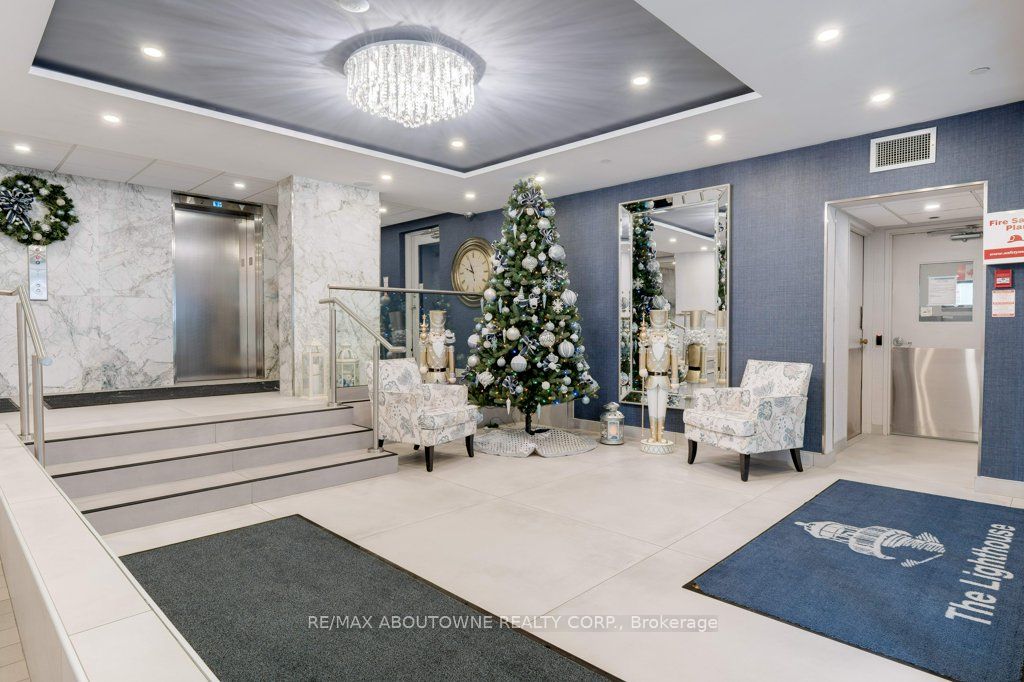 2263 Marine Drive 1408