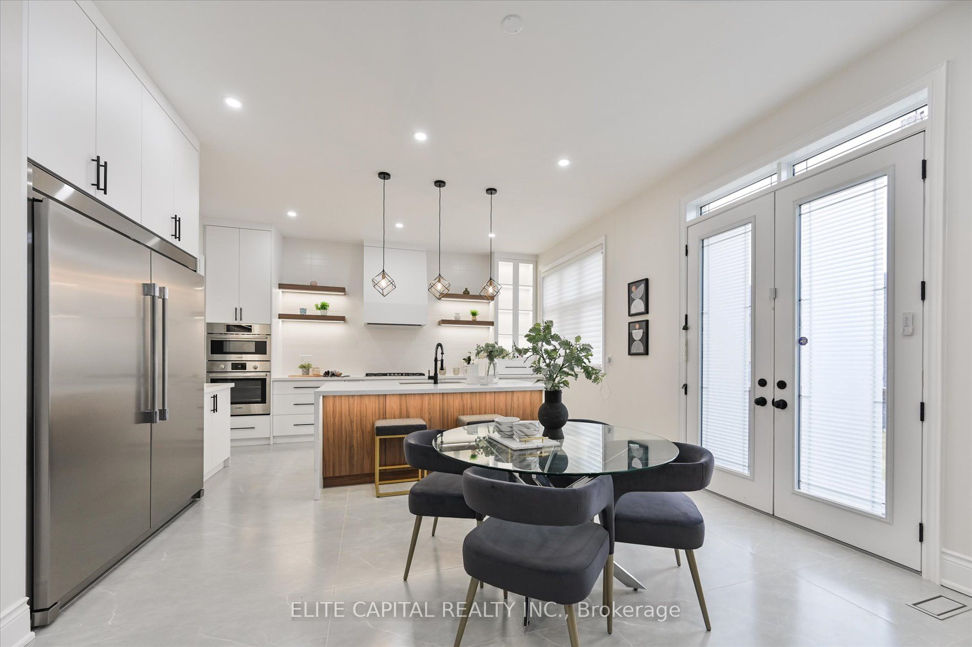 33 Straw Cutter Gate