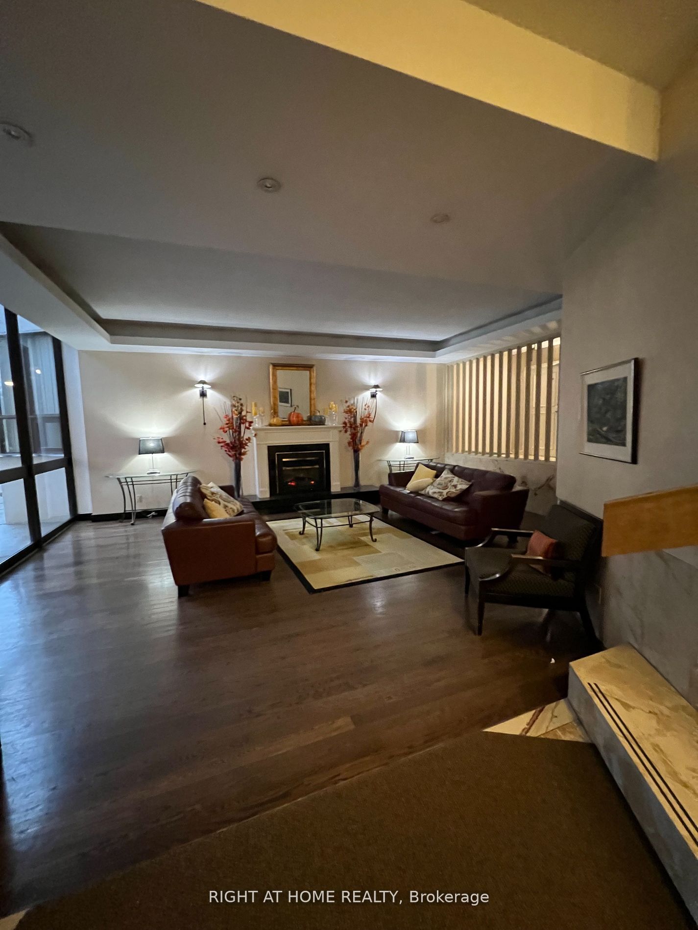 1333 Bloor Street 1018