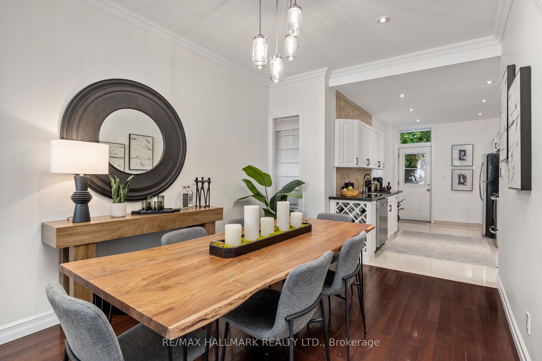 48 Allen Avenue