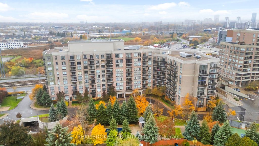 Photo of 1720 Eglinton Avenue E #601, Toronto, ON M4A 2X8 (MLS # C12540866)