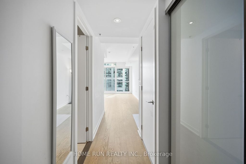Photo of 199 Slater Street #1007, Ottawa Centre, ON K1P 0C8 (MLS # X12927274)