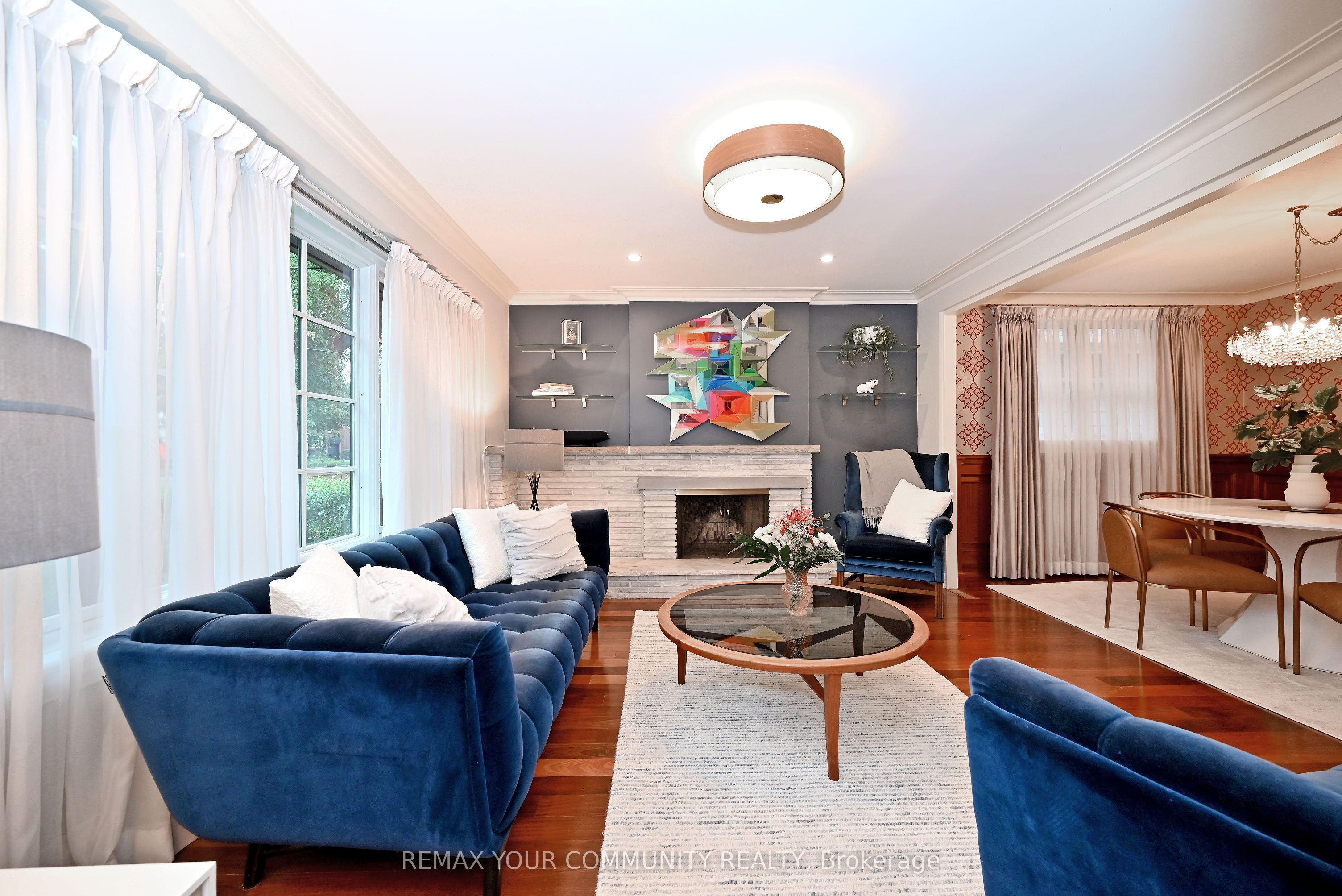141 Prince Edward Drive S