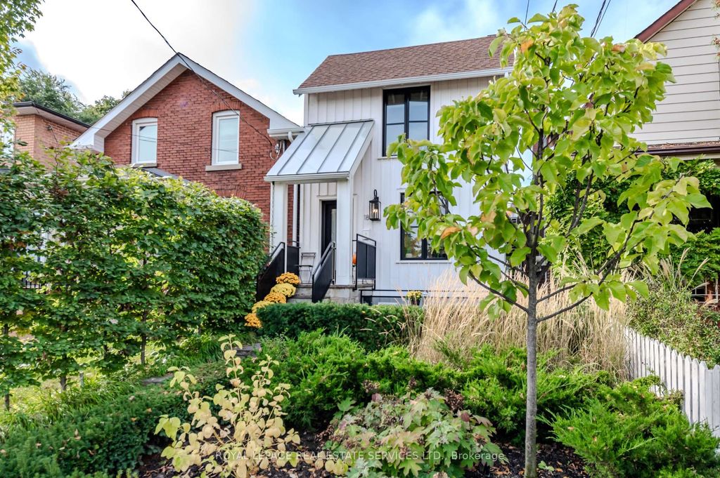 Photo of 18 Milton Street, Toronto, ON M8Y 2X5 (MLS # W12710902)