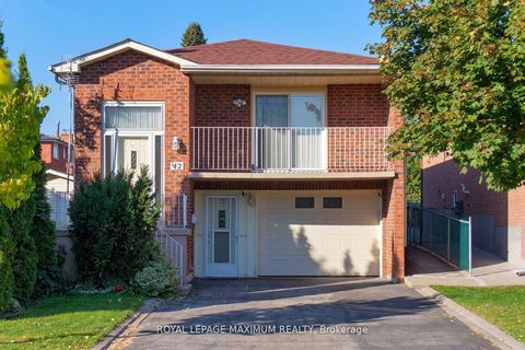 Photo of 42 Kaiser Drive, Vaughan, ON L4L 3V4 (MLS # N12558078)