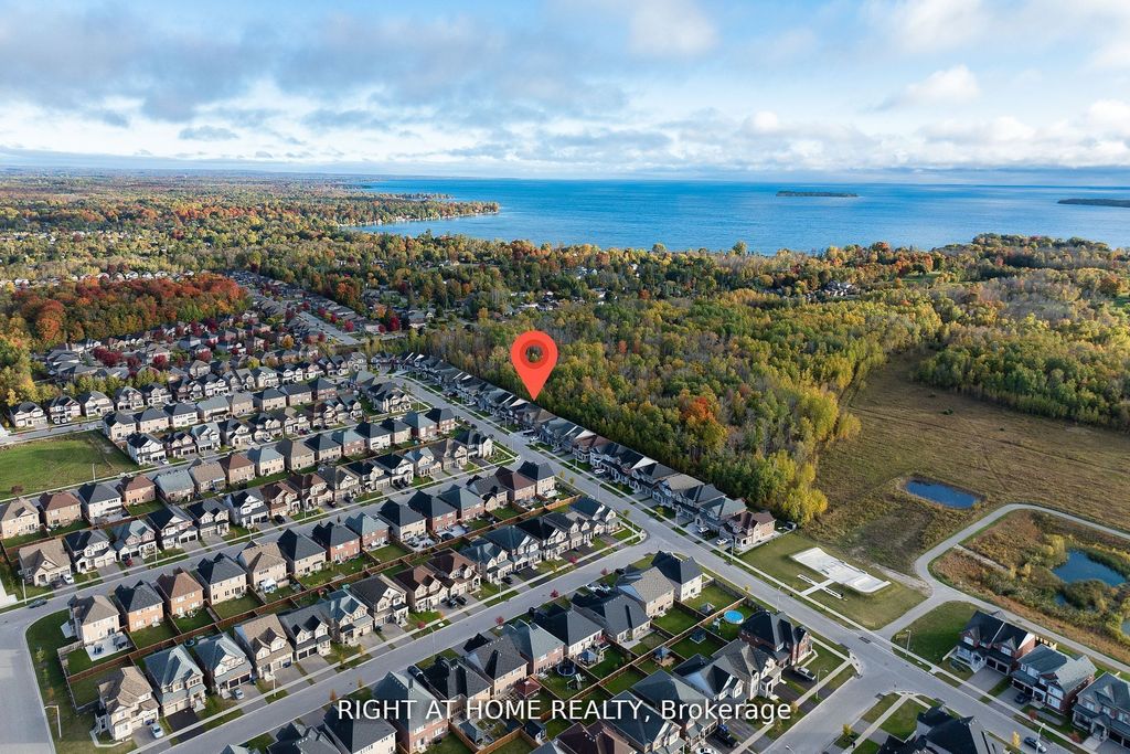 Photo of 1655 Emberton Way, Innisfil, ON L9S 0N4 (MLS # N13166866)