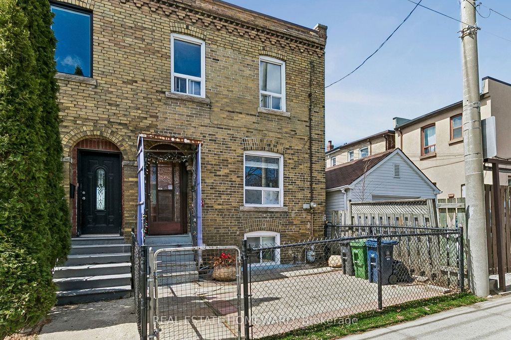 Photo of 98 Via Italia N/A, Toronto, ON M6H 3R8 (MLS # W13051534)