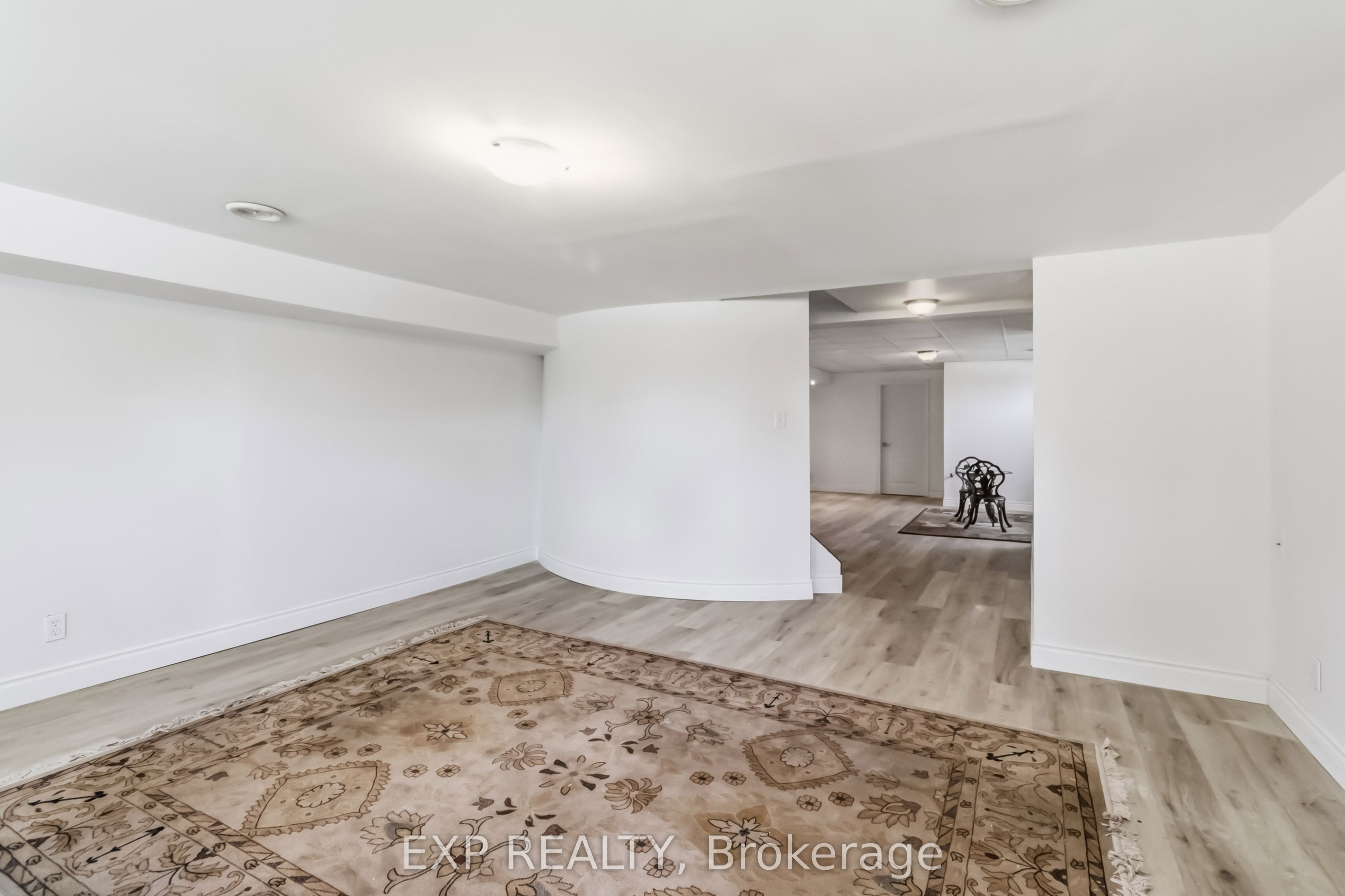 1401 Tamworth Court