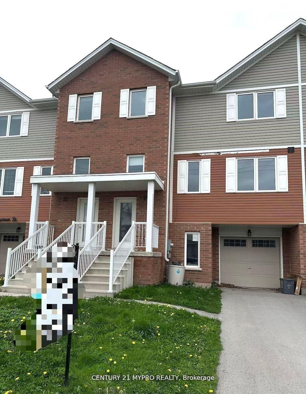 Photo of 27 DENISTOUN Street, Welland, ON L3C 0H6 (MLS # X13032396)