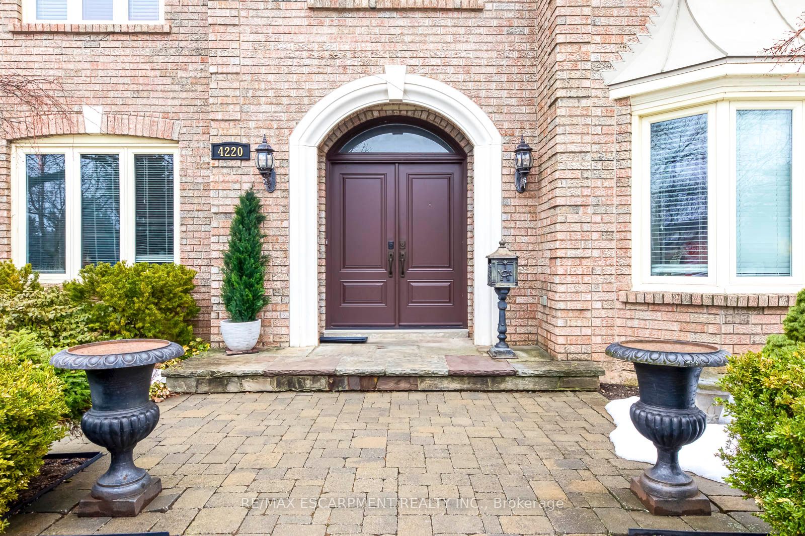 4220 Millcroft Park Drive