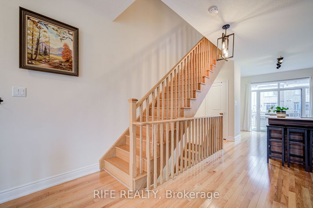 Photo of 21 Edward Horton Crescent, Toronto, ON M8Z 6A4 (MLS # W12684430)