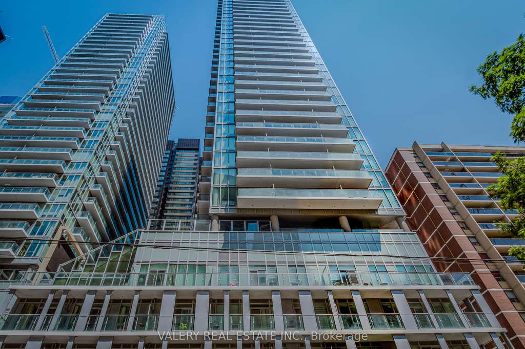 Photo of 99 Broadway Avenue #2001, Toronto, ON M4P 0E4 (MLS # C13652558)