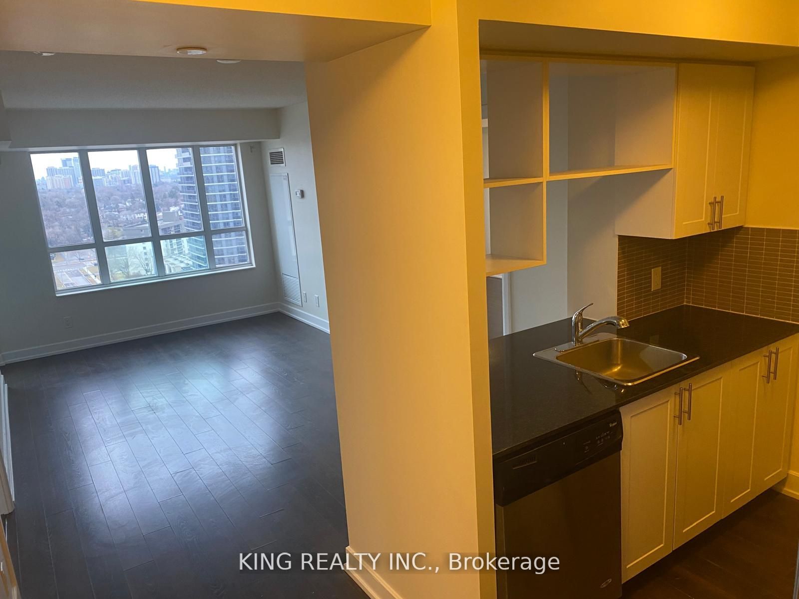 2 Eva Road 1426
