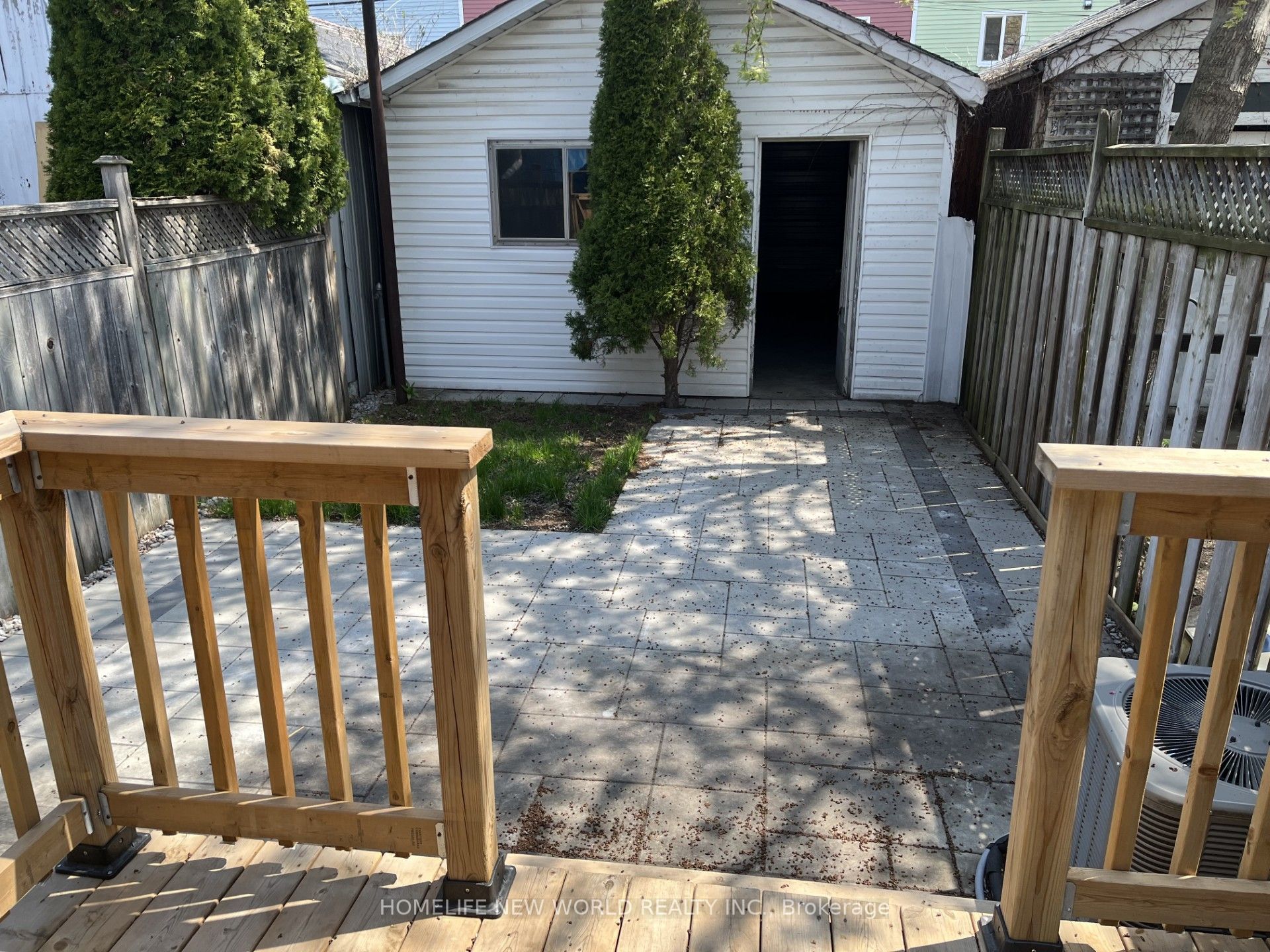19 Britannia Avenue