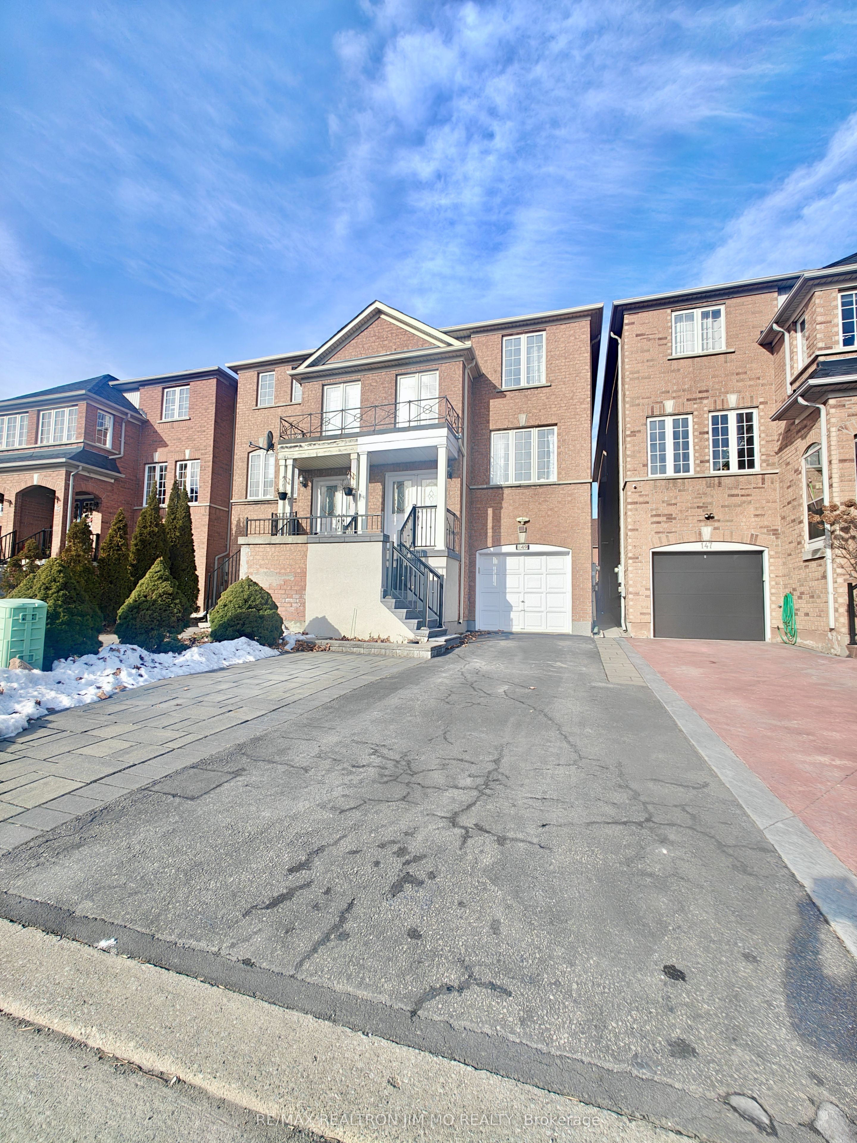 149 Sassafras Circle