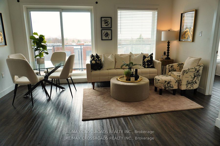 Photo 1 of 16 — 408 Dundas Street 308, Cambridge, ON N1R 0E8