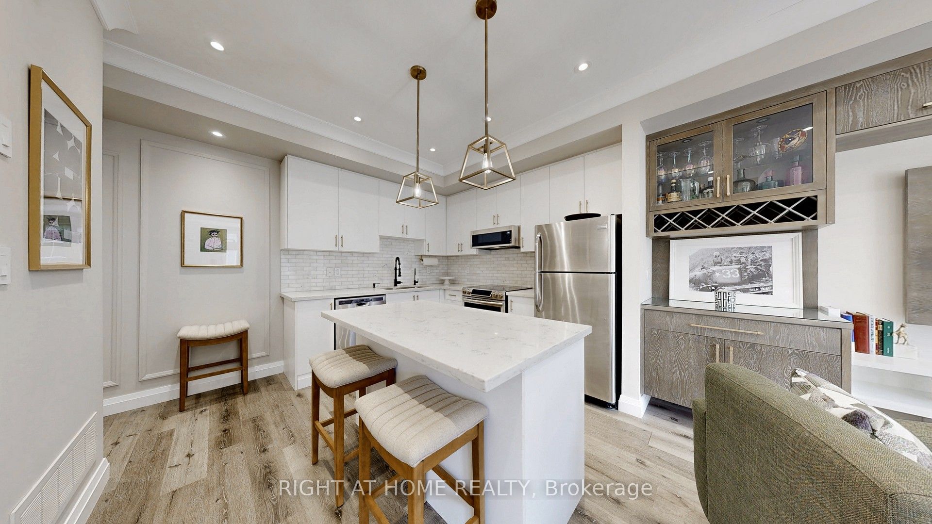 26 Bruce Street B14