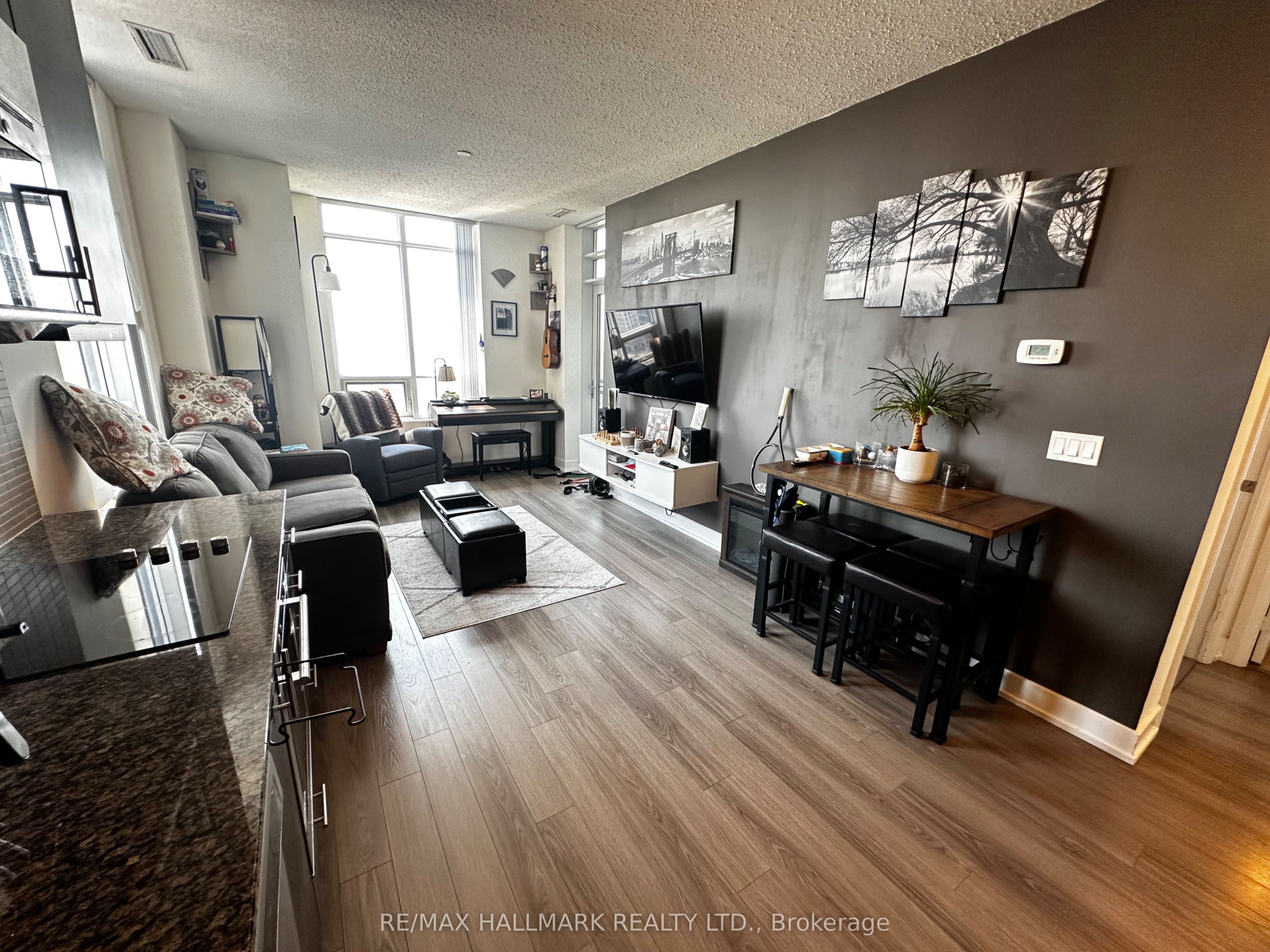 2 Eva Road PH27
