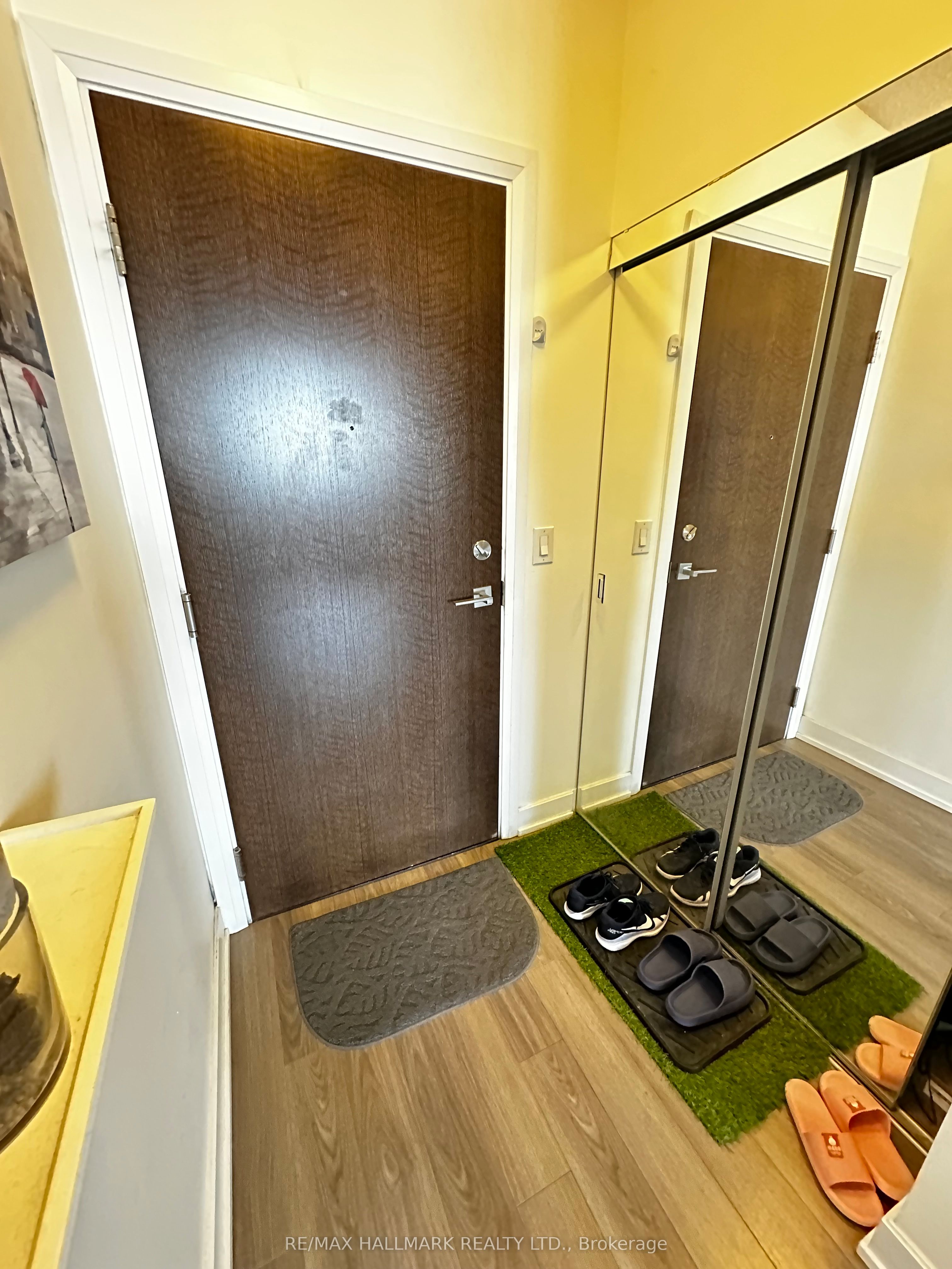 2 Eva Road PH27