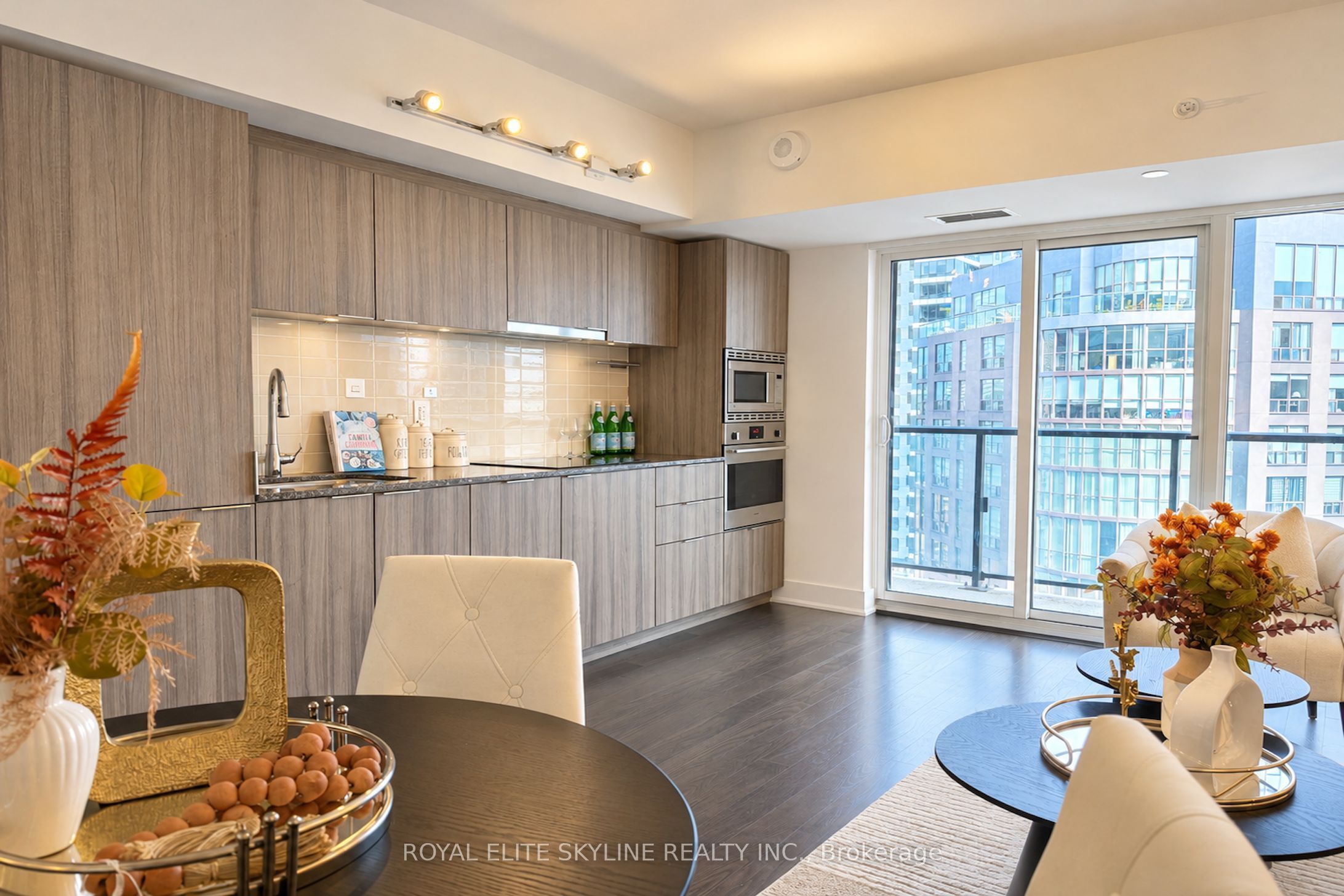 955 Bay Street 2401