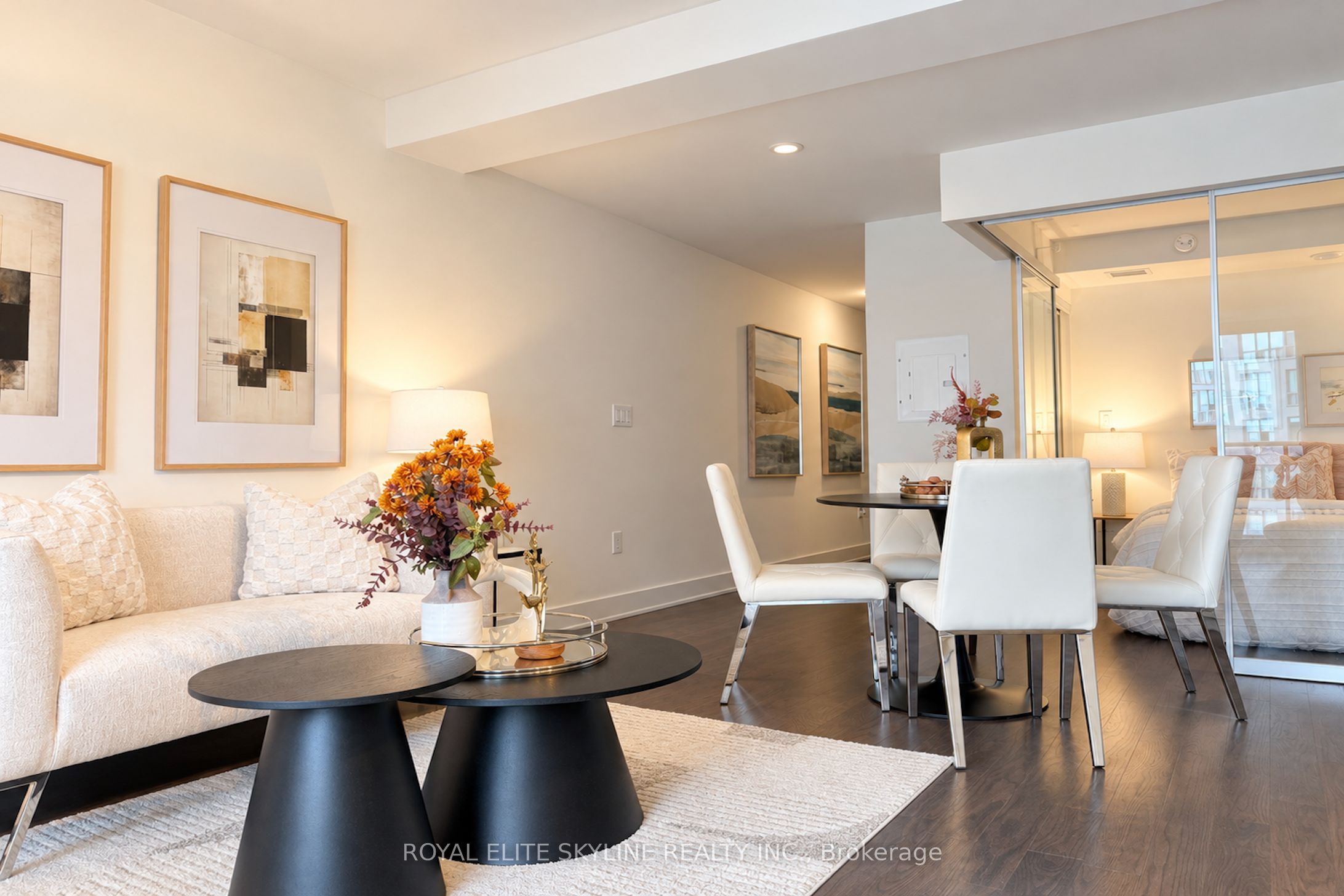 955 Bay Street 2401