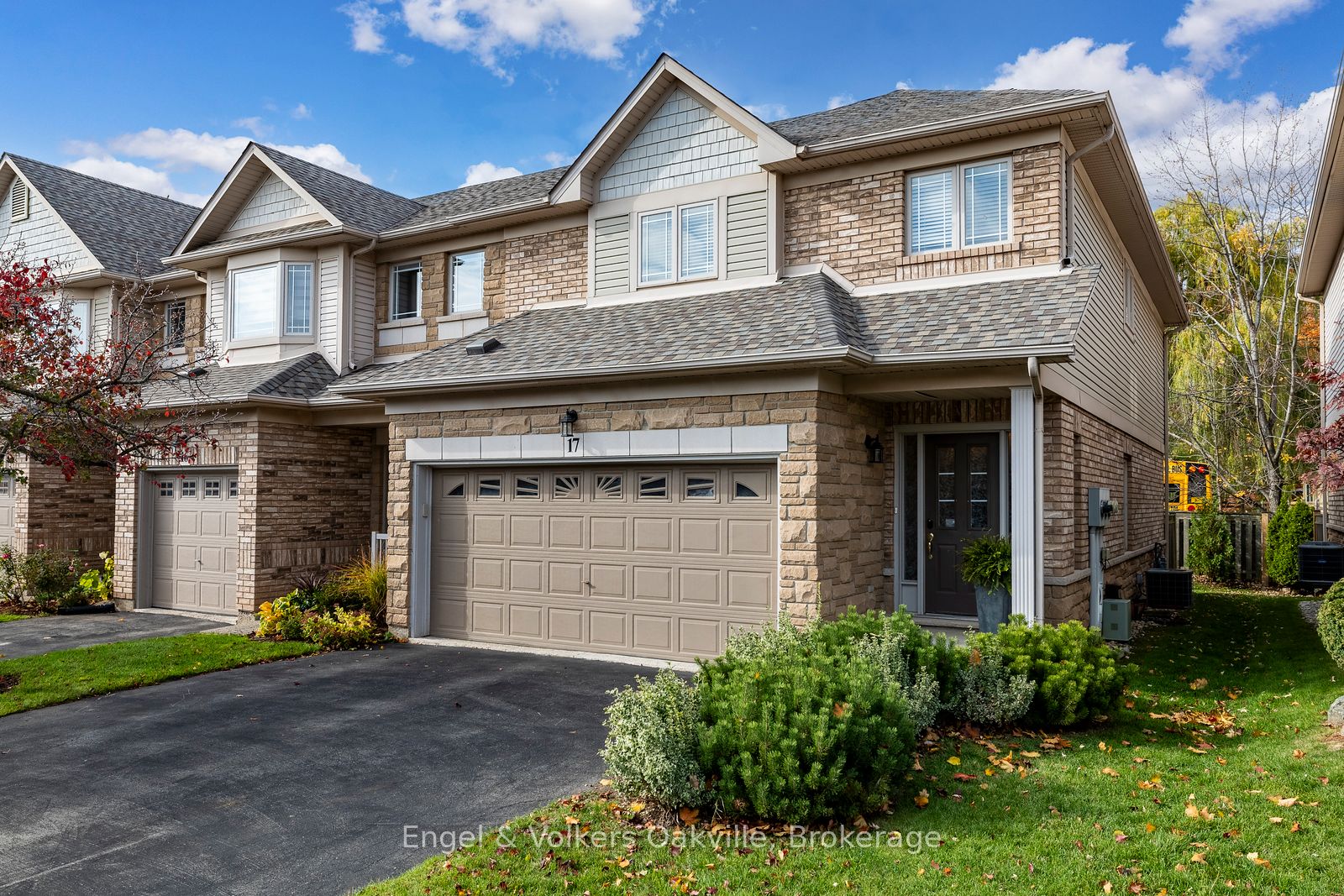 2169 Orchard Road S 17