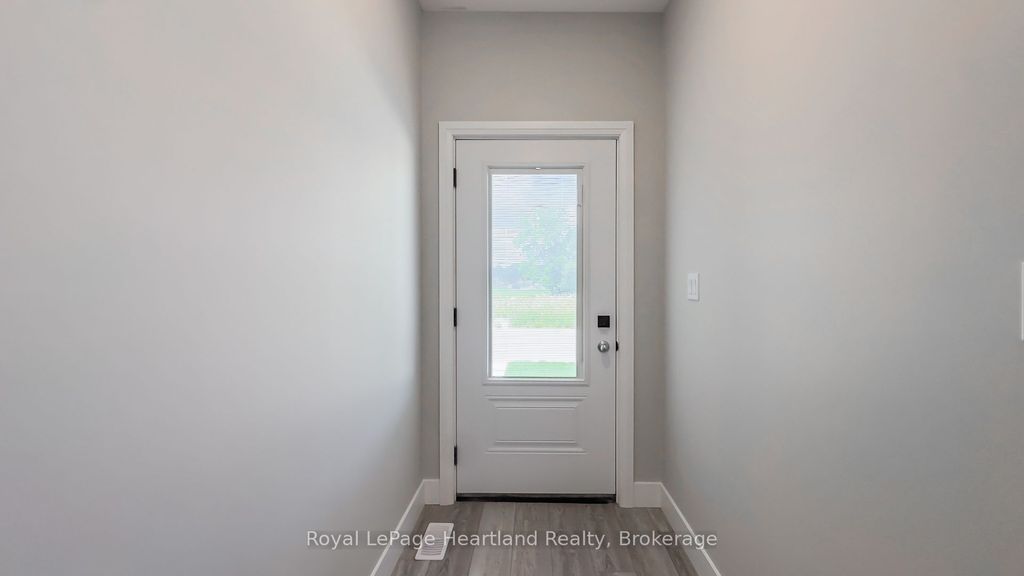 Photo of 16 SILVER CREEK Road, Huron East, ON N0K 1W0 (MLS # X12823132)