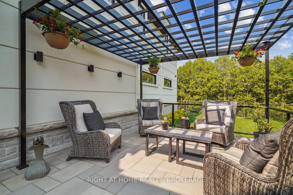 1260 Braeside Drive