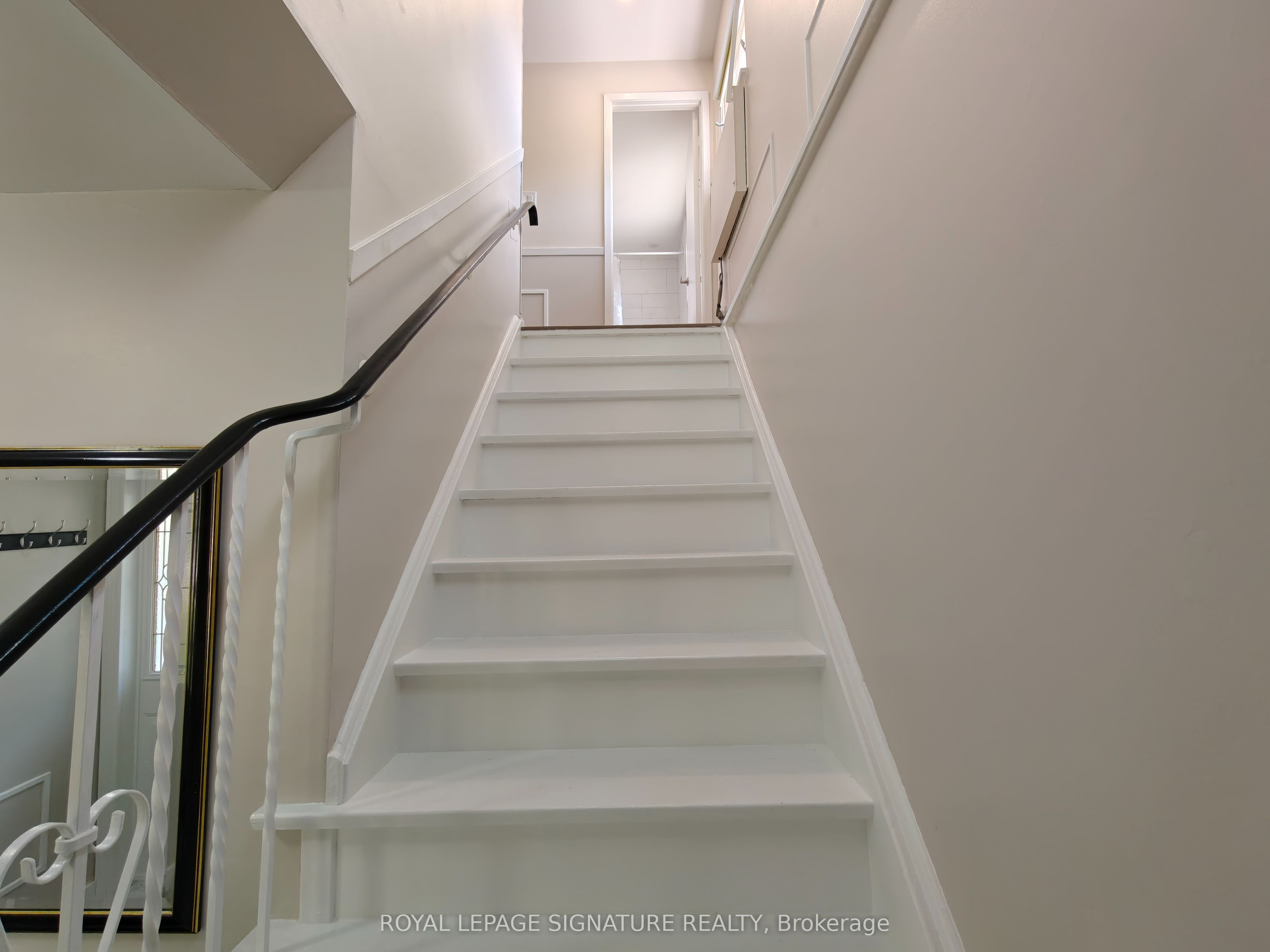 1443 Glen Rutley Circle (Upper)