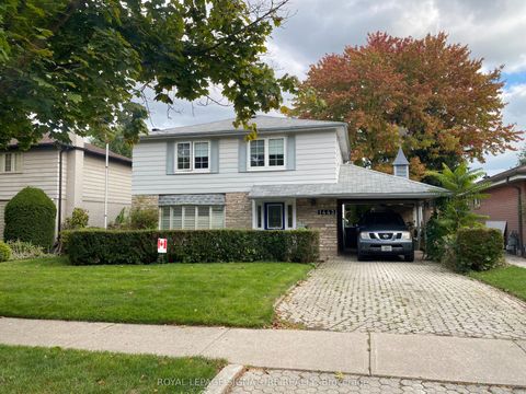 1443 Glen Rutley Circle (Upper) Mississauga ON L4X 1Z8