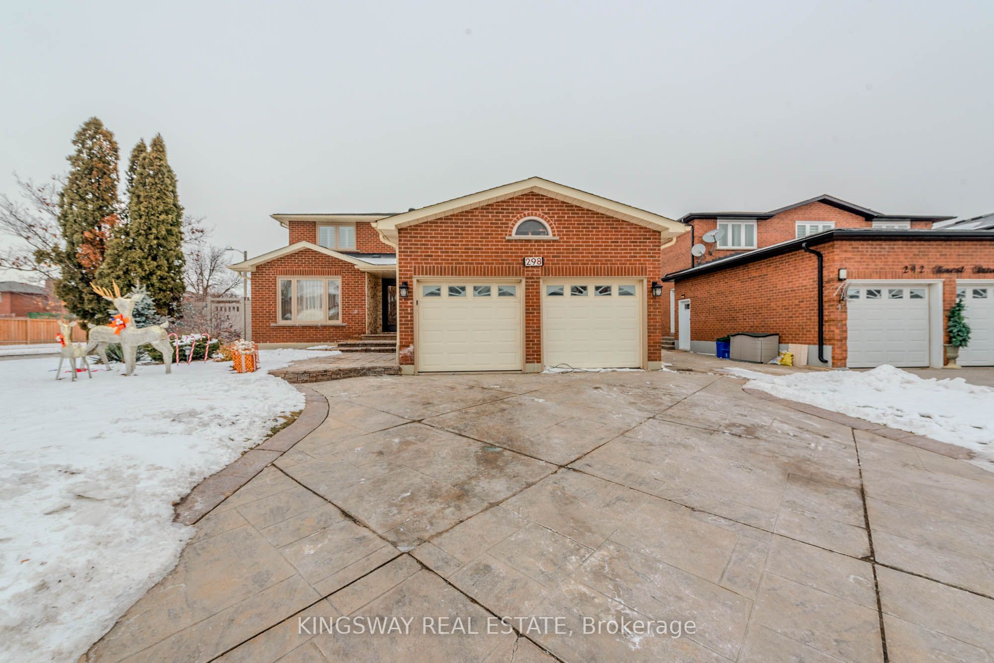 298 FOREST Drive S