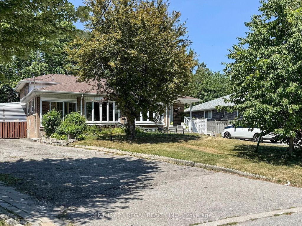 Photo of 94 Billington Crescent, Toronto, ON M3A 2G6 (MLS # C12654562)