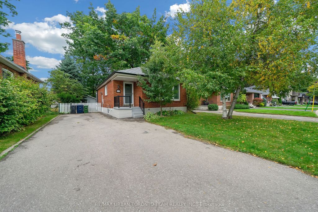 Photo of 25 Westhead Road, Toronto, ON M8W 4R7 (MLS # W12551894)