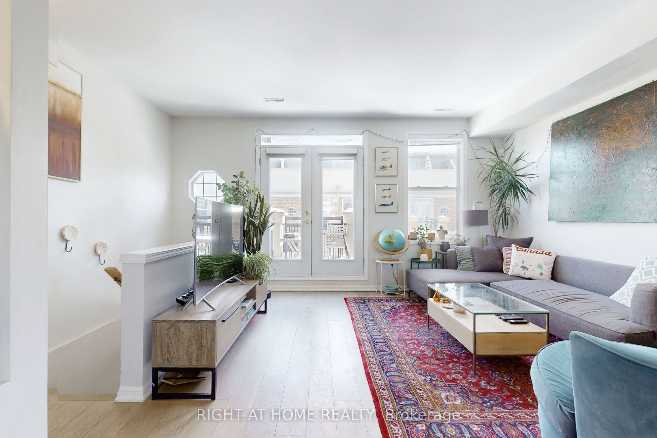 55 Halton Street 213