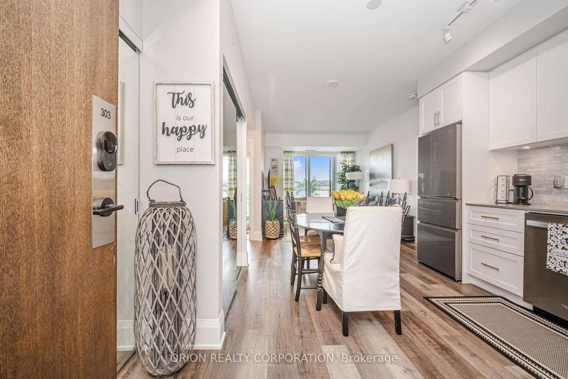100 Eagle Rock Way 303