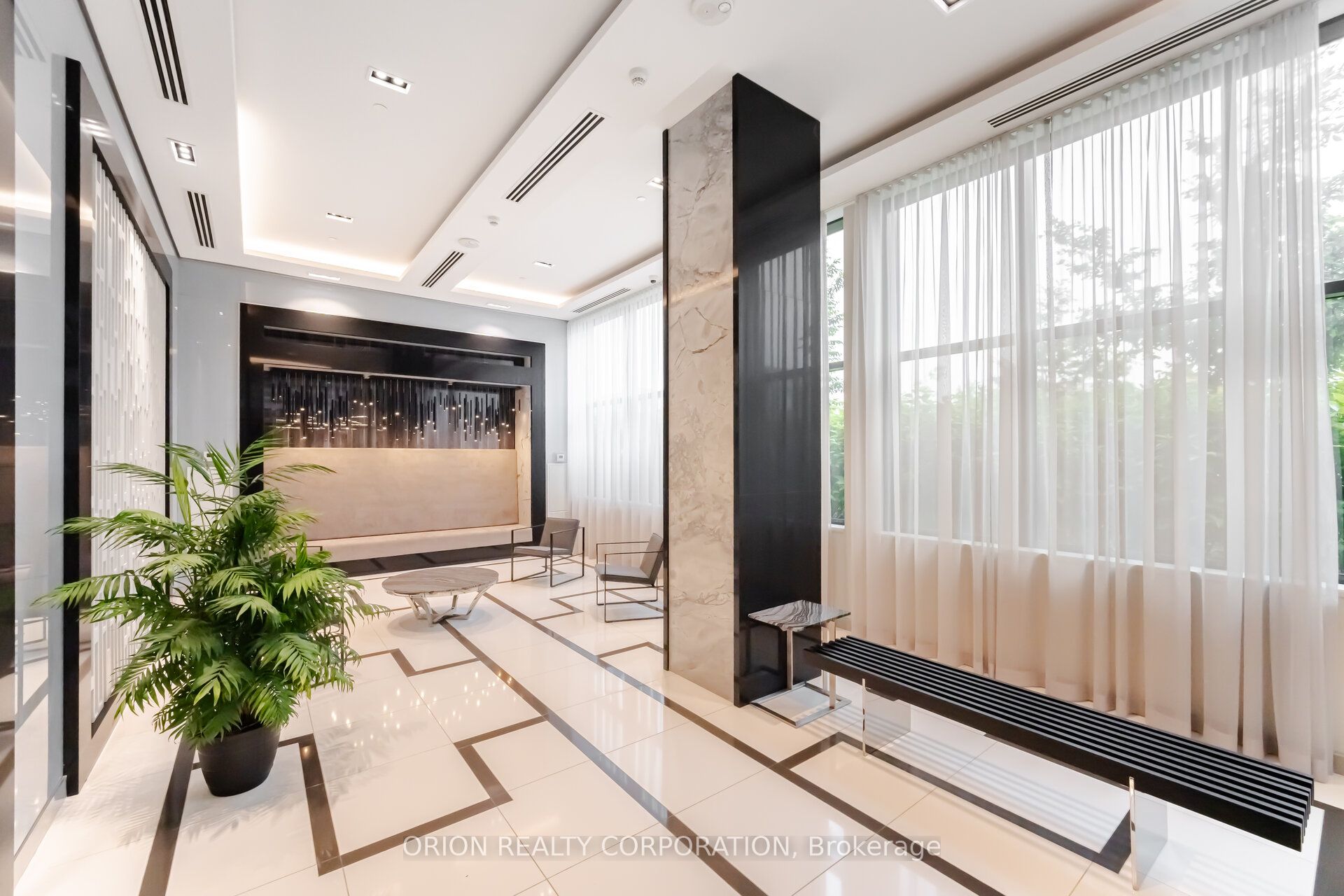 100 Eagle Rock Way 303