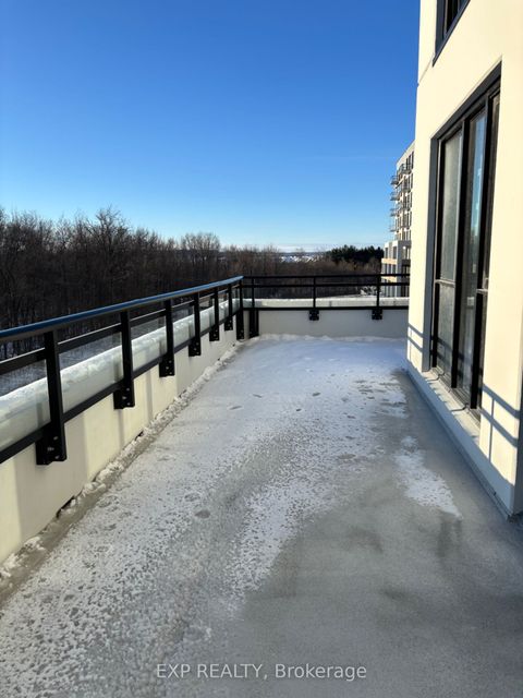 750 Whitlock Avenue 302 Milton ON L9E 1M4