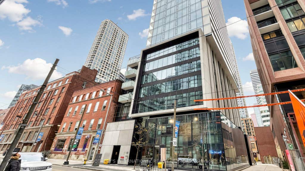 Photo of 11 Charlotte Street #2807, Toronto, ON M5V 0M6 (MLS # C13708050)