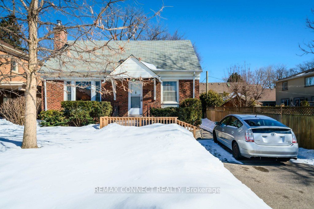 Photo of 5 Queensgrove Road, Toronto, ON M1N 3A9 (MLS # E12842380)
