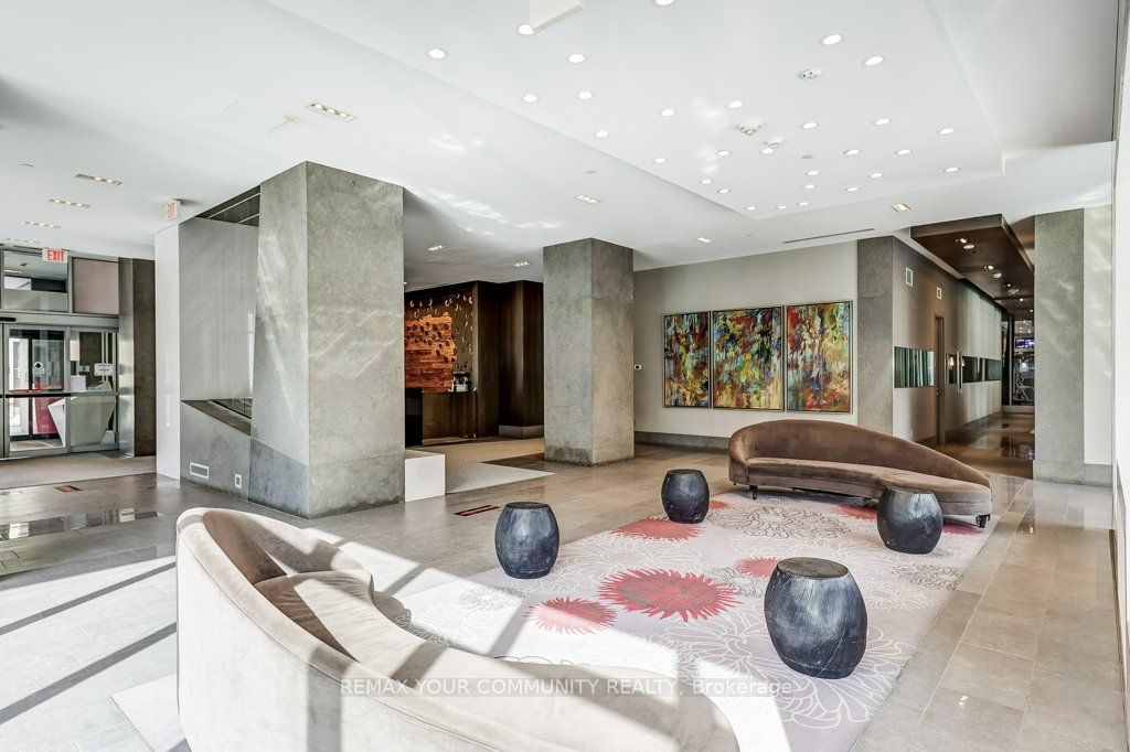 88 Sheppard Avenue E 210